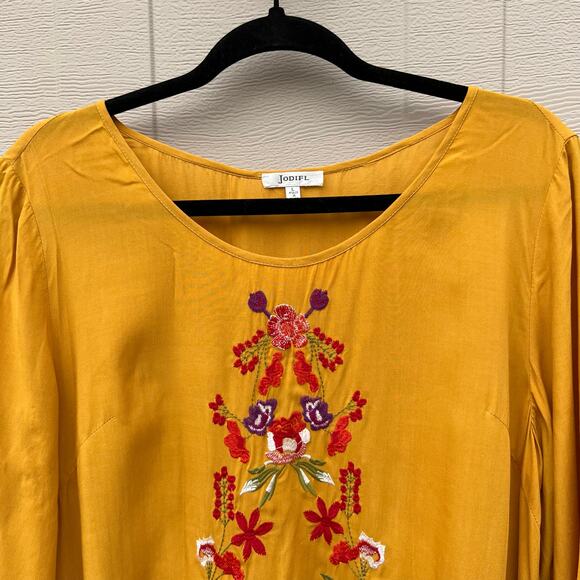 Jodifl Floral Embroidered High Low Flowy Dress Size Large Golden Yellow - Picture 3 of 9